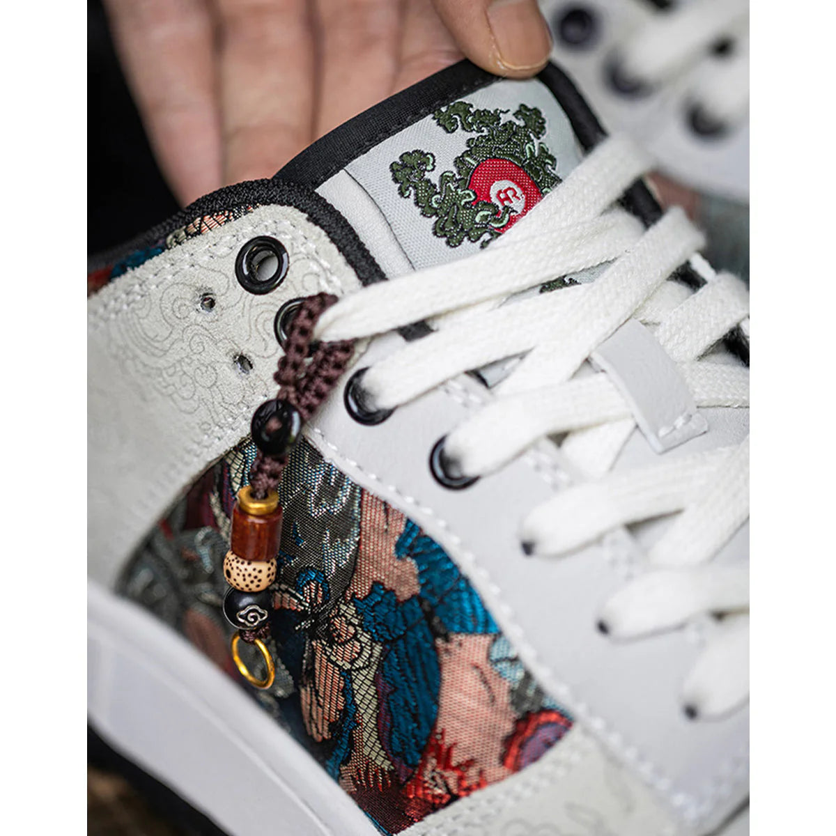 Dunhuang Mythos Sneakers